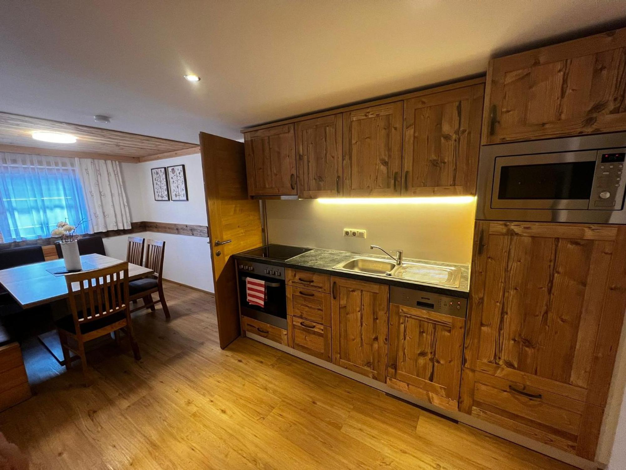 Unterlettlhof Apartment Saalfelden ภายนอก รูปภาพ