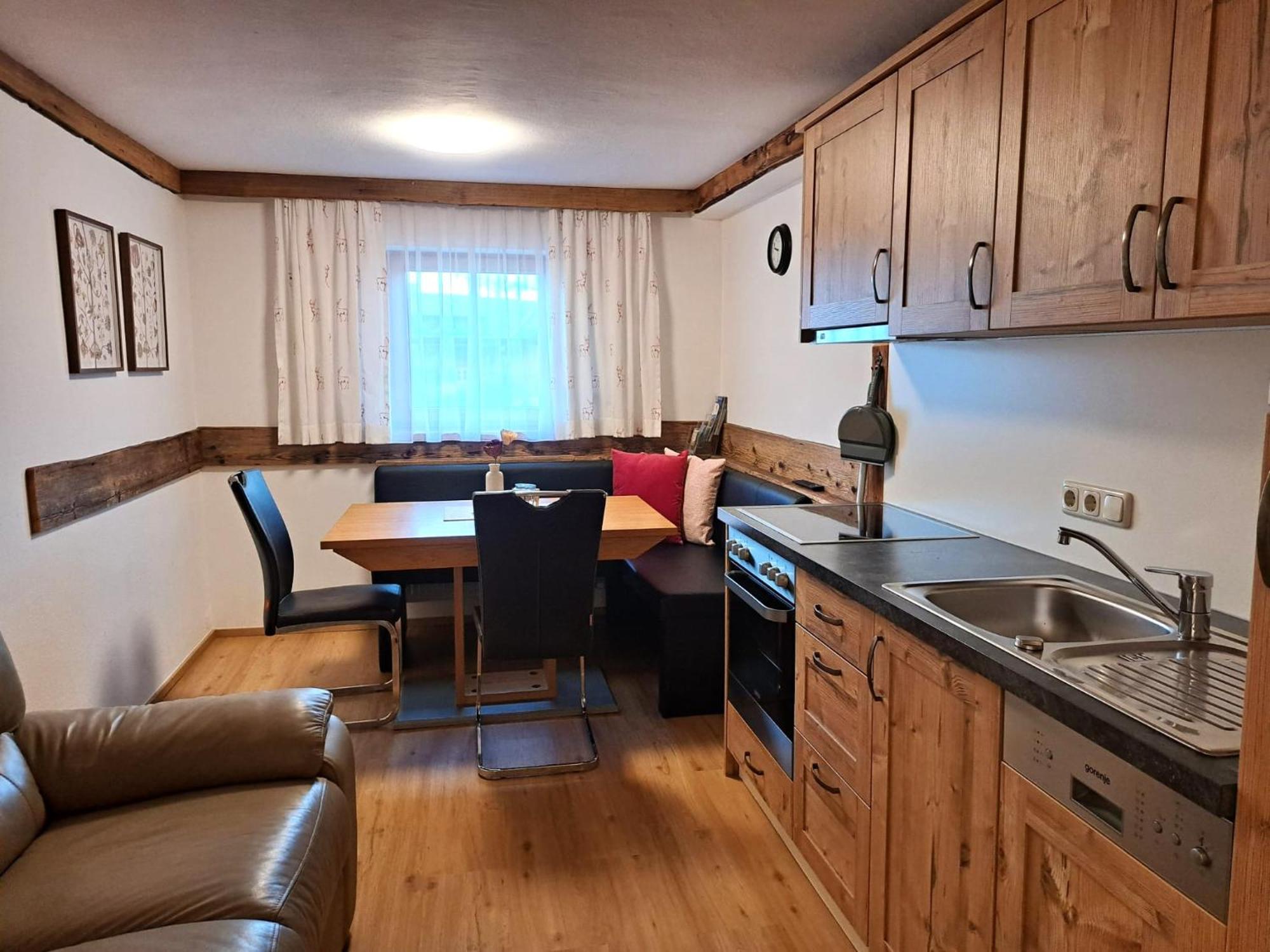 Unterlettlhof Apartment Saalfelden ภายนอก รูปภาพ