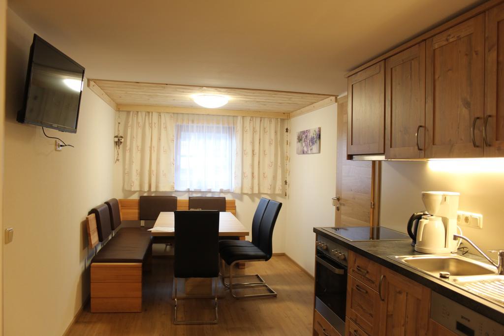 Unterlettlhof Apartment Saalfelden ภายนอก รูปภาพ